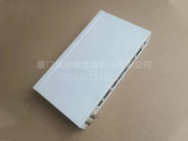 工業(yè)路由器機殼15
